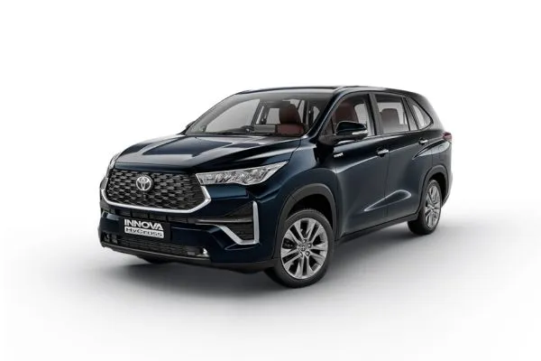 innova-hycross-7_600x400